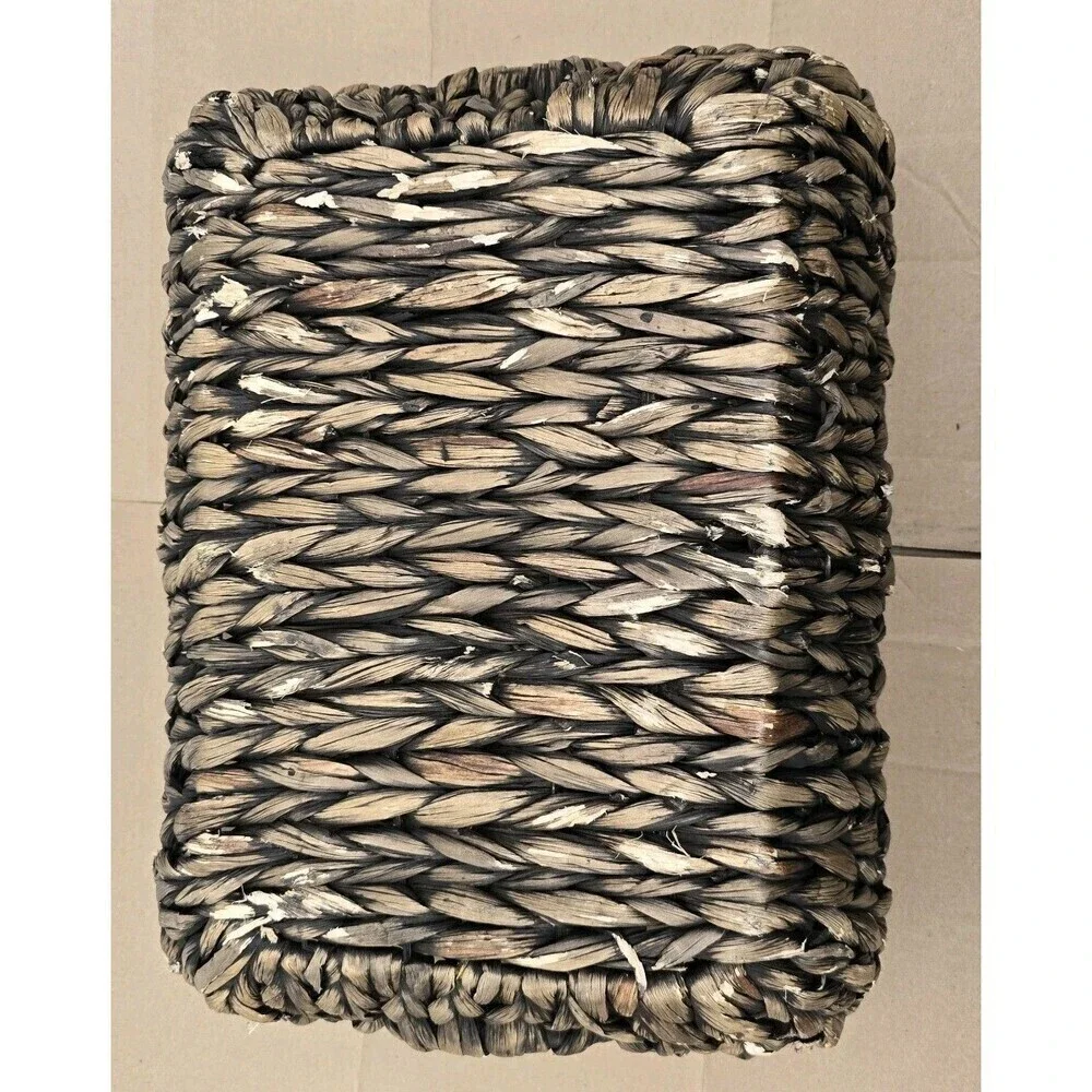 Straw 14 X 10.5 Wicker Basket/Serving Tray With Metal Handles